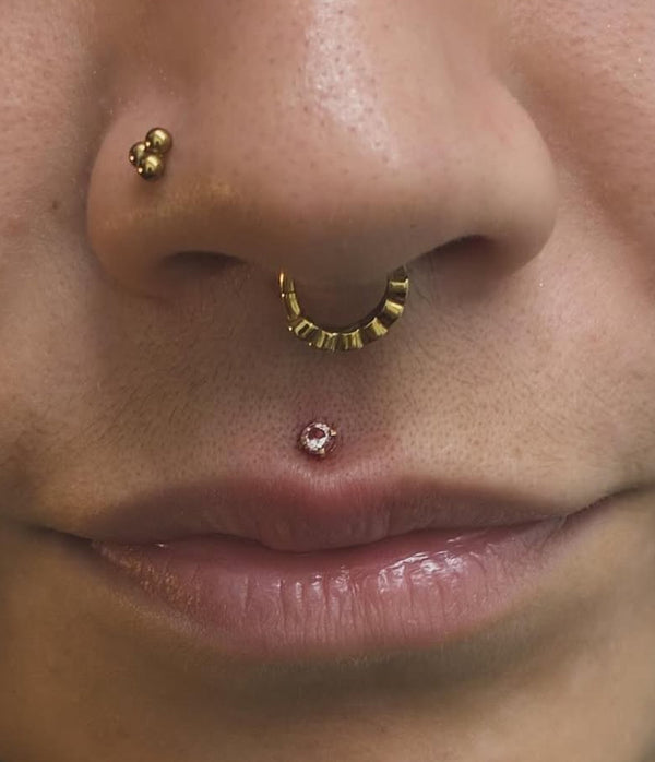 Piercing | Août
